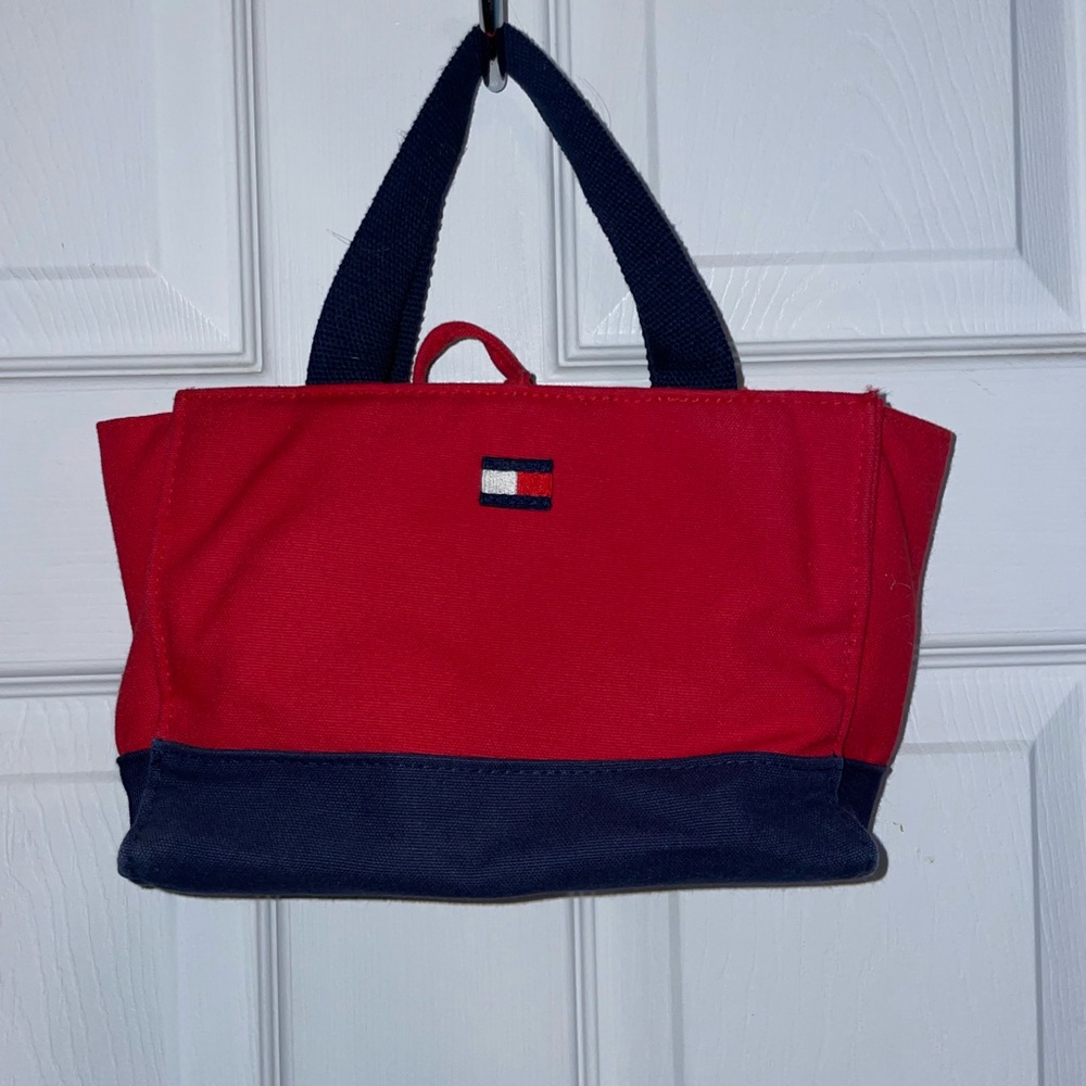 Small vintage Tommy Hilfiger purse